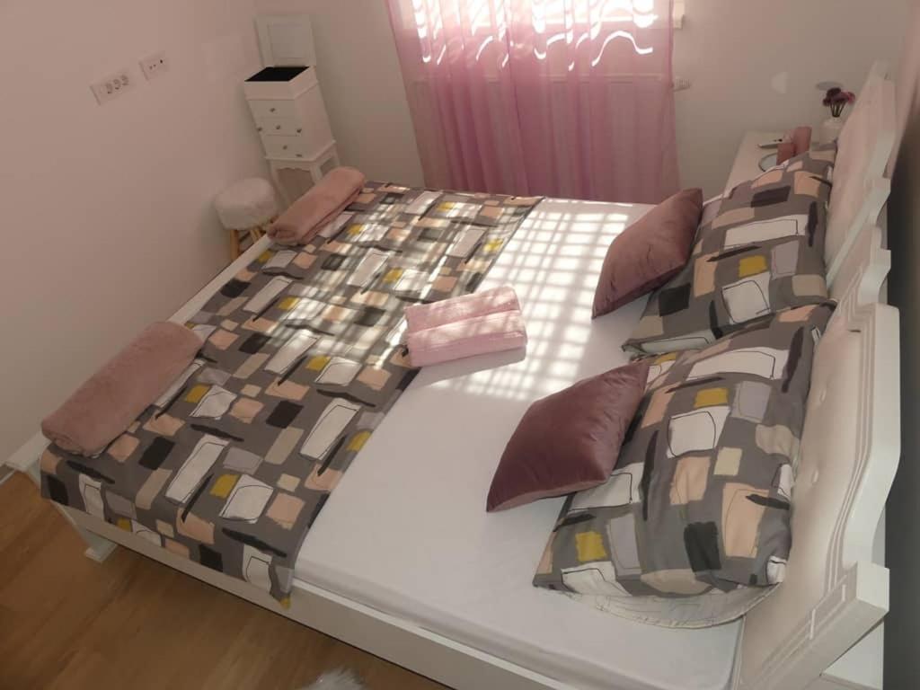 Apartman Natali*** Διαμέρισμα Βαράζντιν Εξωτερικό φωτογραφία